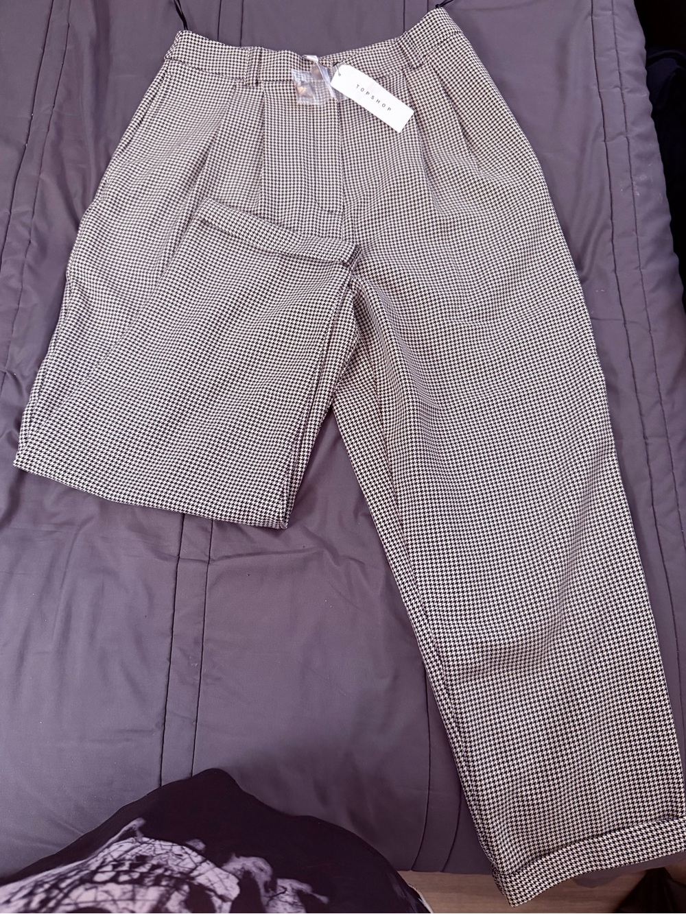 Checked Wide-Leg Cropped Trousers - Black & White